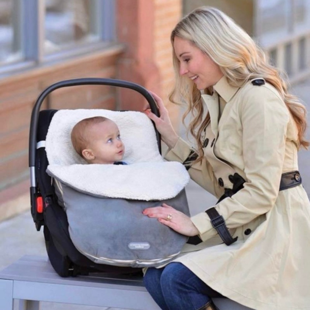 JJ COLE Bundleme Carseat and Stroller Cover.